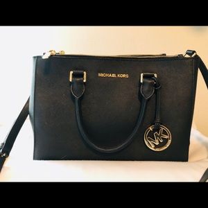 Michael Kors crossbody